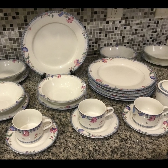VINTAGE ONEIDA FINE PORCELAIN BLUE LATTICE 5 PIECE DINNERWARE TABLE FOR 6 - Picture 7 of 12